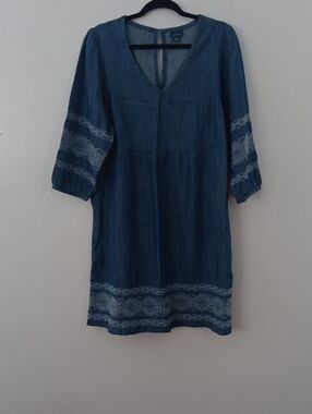 J. Jill Light Embroidered Denim  V Neck Shirt Dress #3496